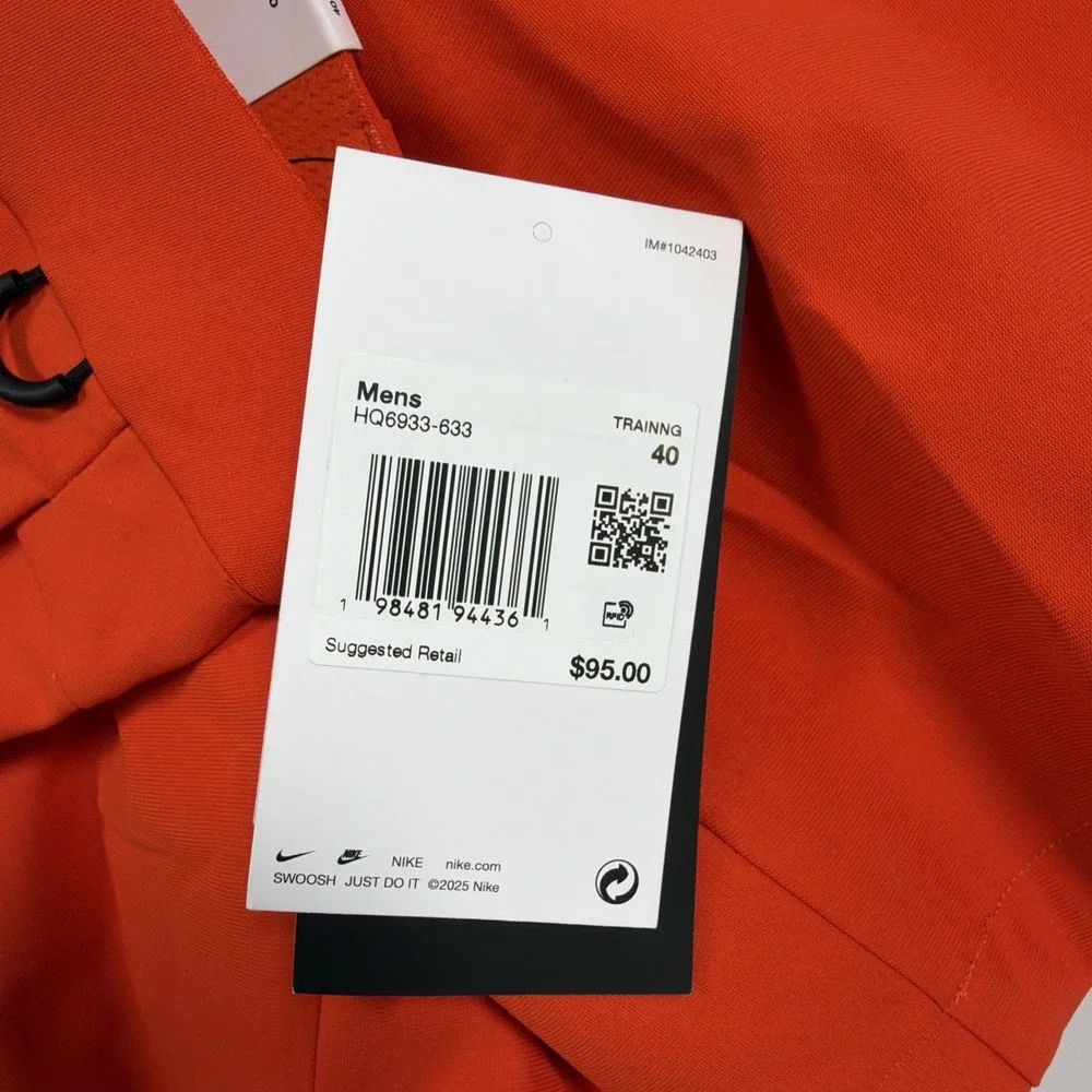 Nike Mens 24.7 Perfect Stretch 6